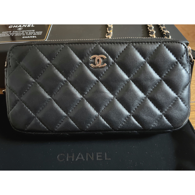 CHANEL(シャネル)の〓CHANEL シャネル ココマーク マトラッセ チェーンウォレット 財布〓 レディースのファッション小物(財布)の商品写真