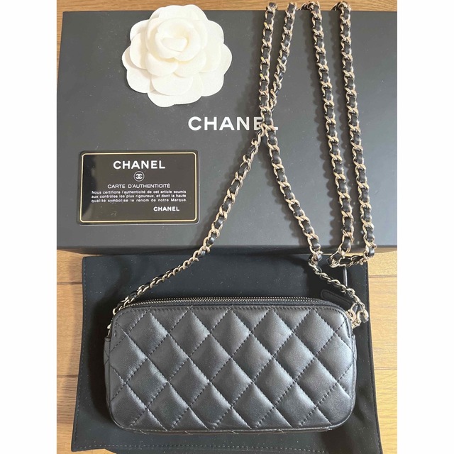 CHANEL(シャネル)の〓CHANEL シャネル ココマーク マトラッセ チェーンウォレット 財布〓 レディースのファッション小物(財布)の商品写真