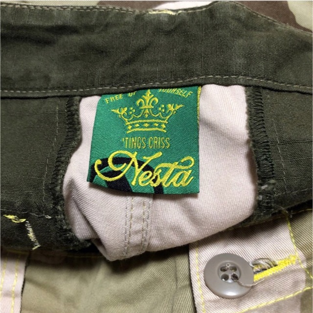 NESTA BRAND(ネスタブランド)の美品　NESTA カモフラハーフパンツ　34 メンズのパンツ(ショートパンツ)の商品写真