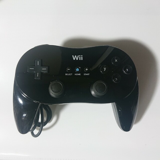 Wii Wii クラシックコントローラーPRO クロ ブラック 任天堂純正の通販 by サワマサ1974's shop｜ウィーならラクマ