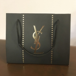 イヴサンローラン(Yves Saint Laurent)のイヴ・サンローラン　袋　ギフトバック　ショップ袋　ショッパー　紙袋　(ショップ袋)