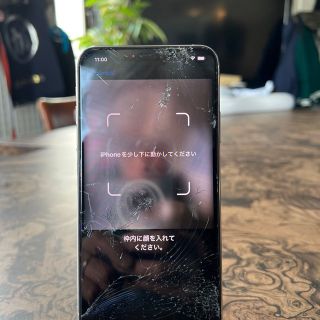 画面割れ】iPhone11 pro max 256GB au simロックなし-