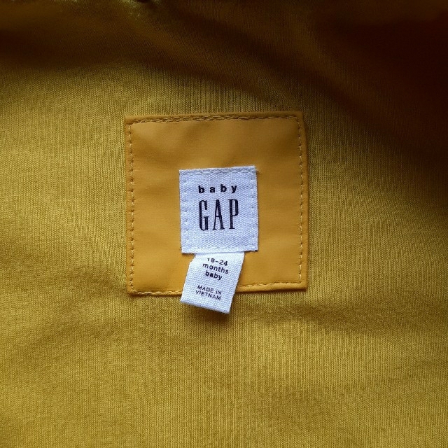 babyGAP(ベビーギャップ)のbaby GAP アウター キッズ/ベビー/マタニティのベビー服(~85cm)(ジャケット/コート)の商品写真