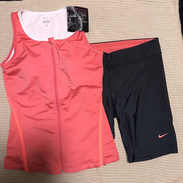 NIKE(ナイキ)のNIKE ♡ スウィムウェア レディースの水着/浴衣(水着)の商品写真