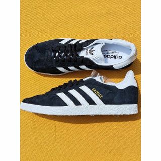 アディダス(adidas)のアディダス GAZELLE 27,0cm 黒白 オリジナルス(スニーカー)