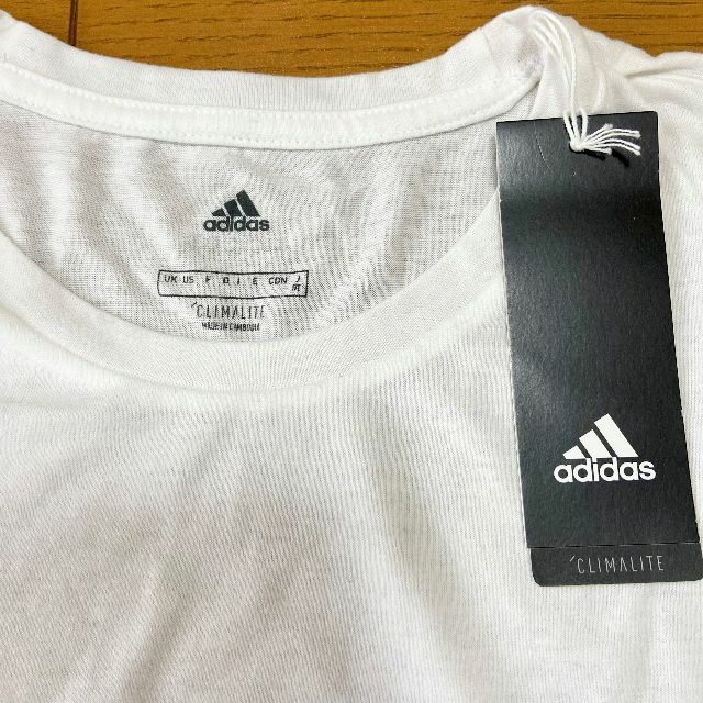 adidas(アディダス)の新品未使用◆(レディースXL)(OT)アディダス 白/ホワイトTシャツ レディースのトップス(Tシャツ(半袖/袖なし))の商品写真