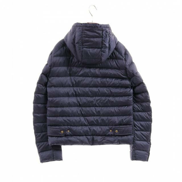 MONCLER(モンクレール)のGIUBBINO ダウンジャケット ネイビー レッド フード付き メンズのジャケット/アウター(ダウンジャケット)の商品写真