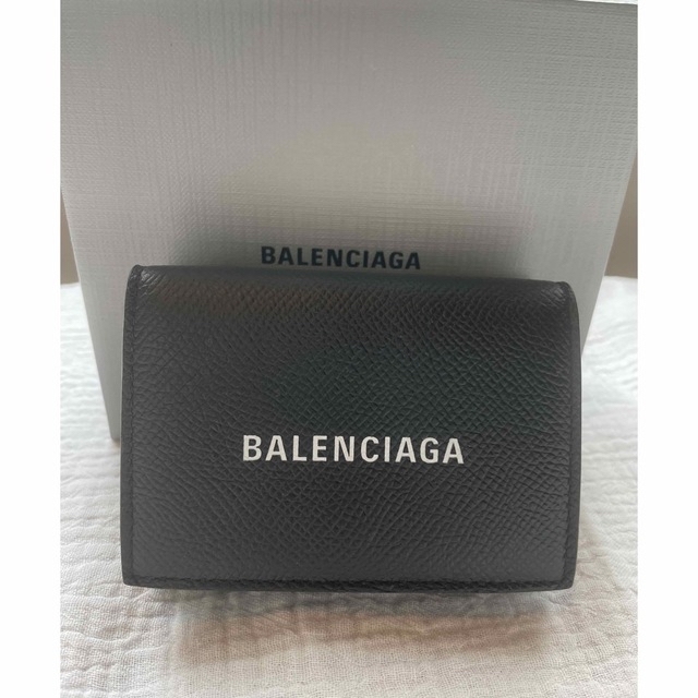 Balenciaga(バレンシアガ)のBby様専用　未使用　バレンシアガ　ミニウォレット　三つ折り財布　ブラック レディースのファッション小物(財布)の商品写真