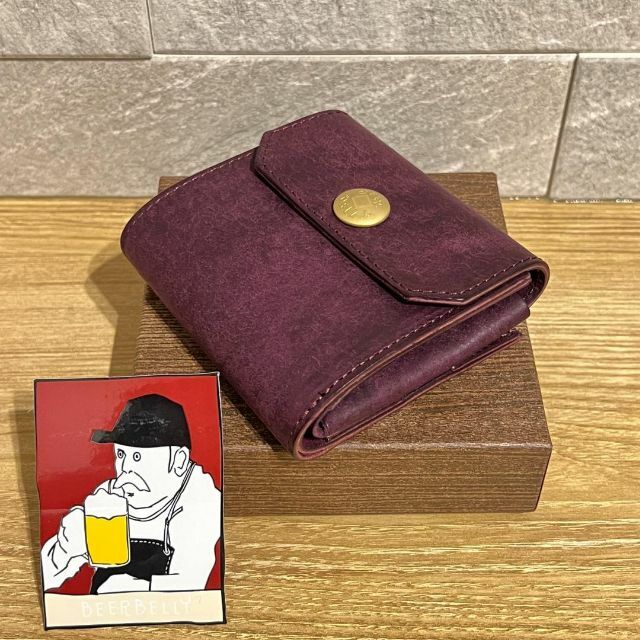 ビアベリー ハッチバック プルーニャ - 折り財布