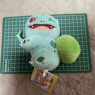 ポケモン(ポケモン)の新品タグ付き　ぬいぐるみ　ぐらぶらりん　フシギダネ　最終値下げ！(キャラクターグッズ)