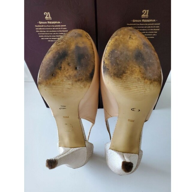 GUESS(ゲス)の【週末セール】Guess ハイヒール 24cm レディースの靴/シューズ(ハイヒール/パンプス)の商品写真