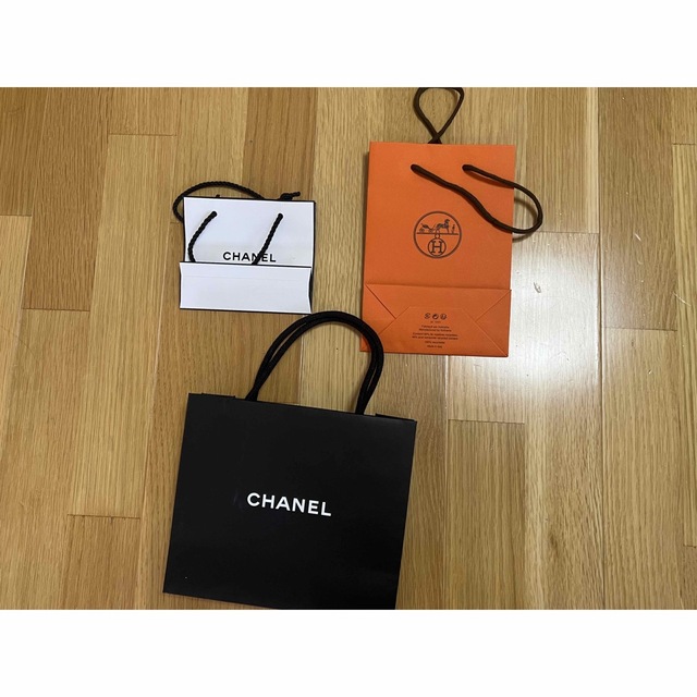 CHANEL(シャネル)のCHANEL DIOR HERMES シャネル　ディオール　エルメス　ショップ袋 レディースのバッグ(ショップ袋)の商品写真