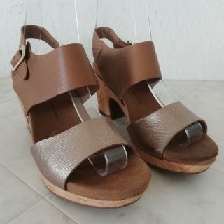 ロックポート(ROCKPORT)の美品!!ROCKPORT ロックポート 本革サンダル 22cm(サンダル)