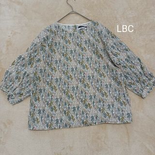 エルビーシー(Lbc)のLBC エルビーシー　リバティ柄　コットン　スモック　日本製　美品　ナチュラル(シャツ/ブラウス(長袖/七分))