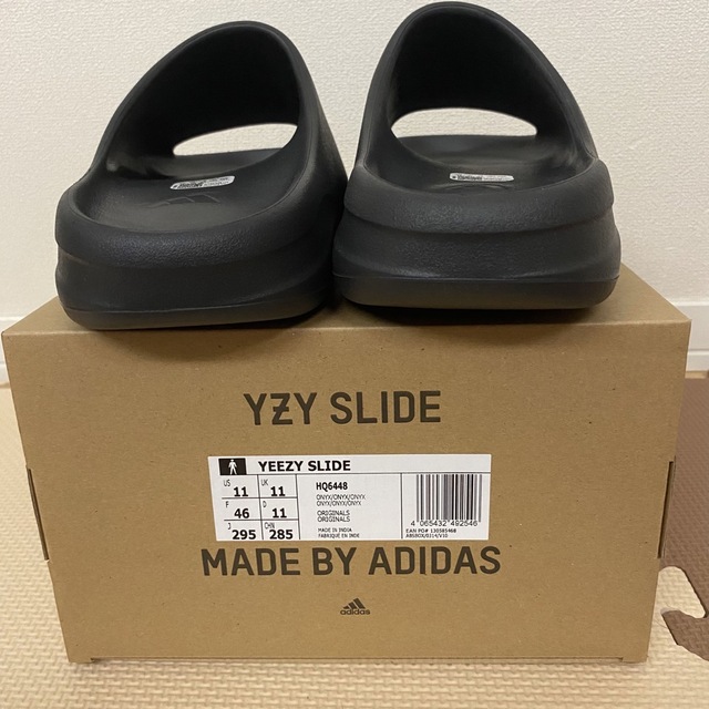 YEEZY（adidas）(イージー)の【平日セール】adidas - YEEZY SLIDE メンズの靴/シューズ(サンダル)の商品写真