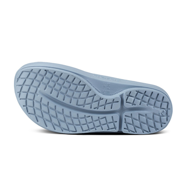 OOFOS(ウーフォス)のOOFOS (ウーフォス) リカバリーシューズ レディースの靴/シューズ(サンダル)の商品写真