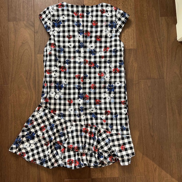 TOMMY HILFIGER(トミーヒルフィガー)の🇮🇹Tommyヒルヒガー　ワンピース👗 キッズ/ベビー/マタニティのキッズ服女の子用(90cm~)(ワンピース)の商品写真