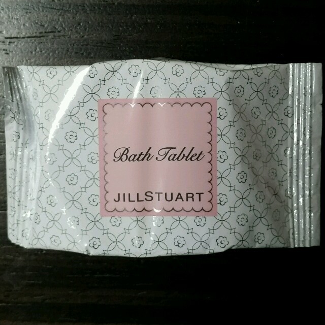 JILLSTUART(ジルスチュアート)のひょん様専用★ コスメ/美容のボディケア(入浴剤/バスソルト)の商品写真