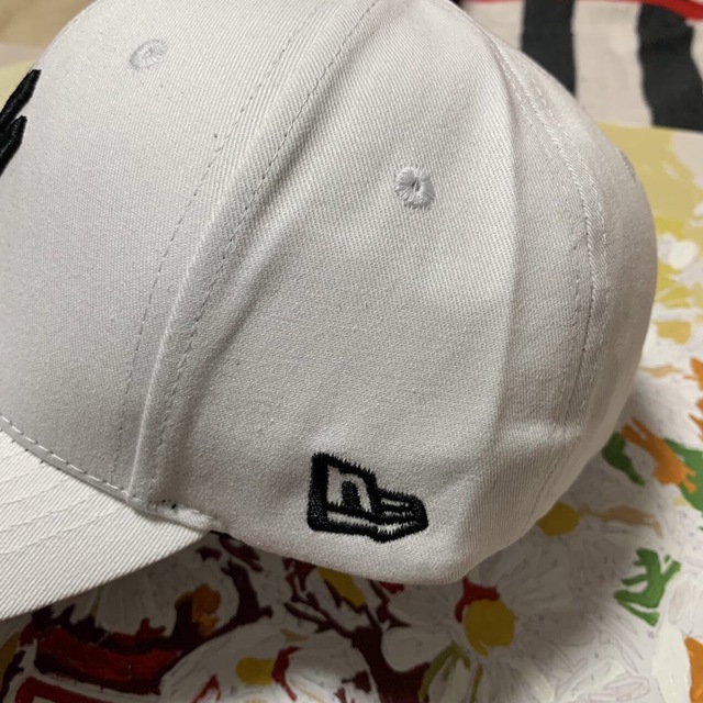 NEW ERA(ニューエラー)のNEWERA ニューエラ 9FORTY ニューヨーク・ヤンキース 　白 メンズの帽子(キャップ)の商品写真