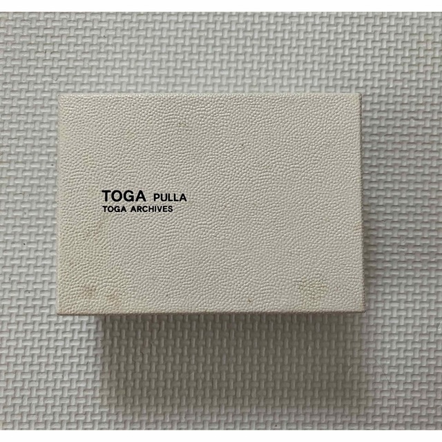 TOGA(トーガ)のTOGA メタルピースイヤリング挙式　披露宴　ウェディングフォト　 レディースのアクセサリー(イヤリング)の商品写真