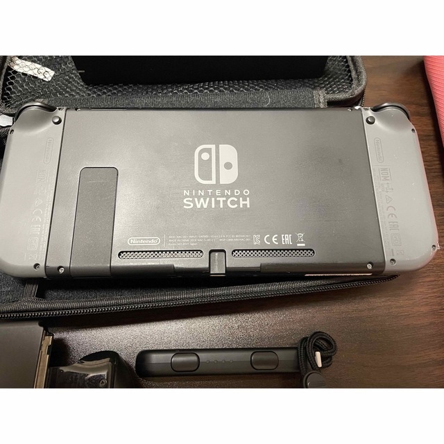 Nintendo Switch(ニンテンドースイッチ)のNintendo Switch本体&収納ケース&HORIコン エンタメ/ホビーのゲームソフト/ゲーム機本体(家庭用ゲーム機本体)の商品写真