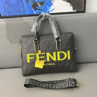 フェンディ(FENDI)のFENDI フェンディ🍜手提げショルダーバッグ(ビジネスバッグ)