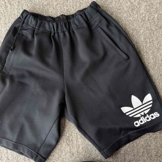 アディダス(adidas)の短パン(パンツ)