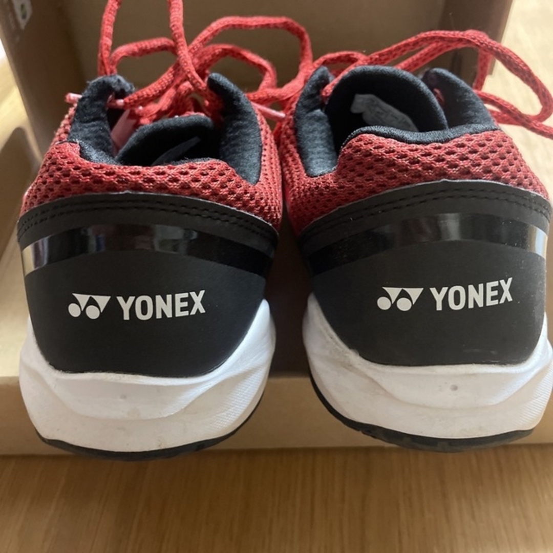 YONEX(ヨネックス)のヨネックス パワークッションソニケージ ワイド  スポーツ/アウトドアのテニス(シューズ)の商品写真