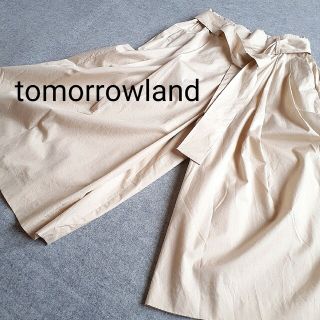 トゥモローランド(TOMORROWLAND)の[美品]tomorrowland ハイウエストミモレ丈キュロット(キュロット)