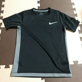 ナイキ(NIKE)のNIKE ナイキ キッズTシャツ Sサイズ  130cm～140cm相当(Tシャツ/カットソー)