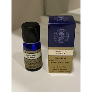 ニールズヤード(NEAL'S YARD)の【新品・未開封】ニールズヤード ネロリ 精油 エッセンシャルオイル　2.5ml(エッセンシャルオイル（精油）)