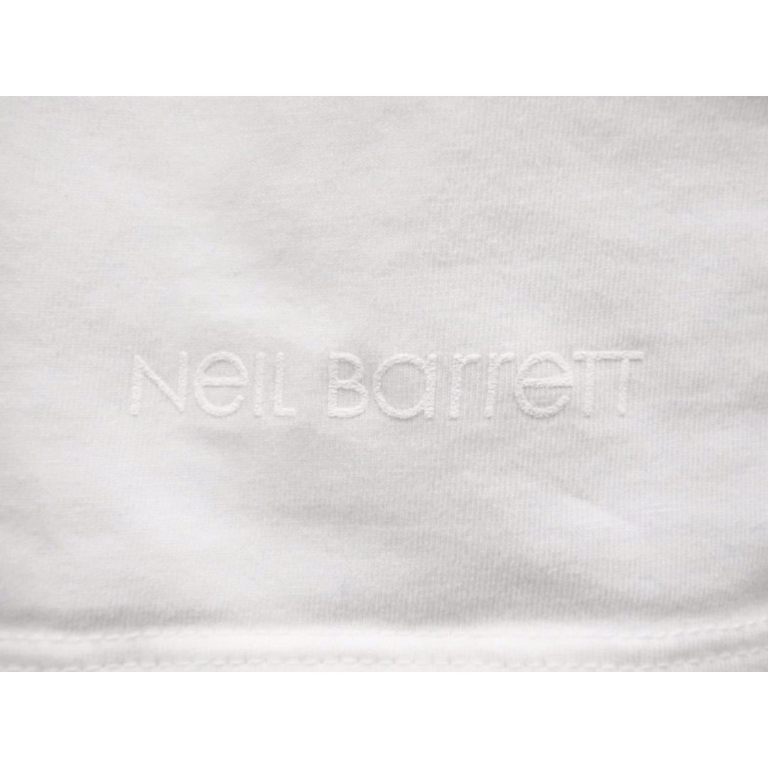 NEIL BARRETT(ニールバレット)のNeIL Barrett ニールバレット floral-printed t-shirt Tシャツ カットソー BJT514A-L566S 花柄 2019SS ホワイト M 中古 美品 41159 レディースのトップス(Tシャツ(半袖/袖なし))の商品写真