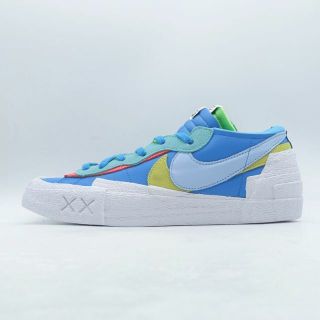 ナイキ(NIKE)のNIKE 21aw SACAI KAWS BLAZER LOW (スニーカー)