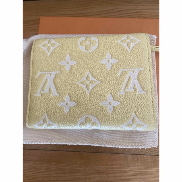ひじりさま専用☆ルイヴィトン ポルトフォイユ ヴィクトリーヌ 折り