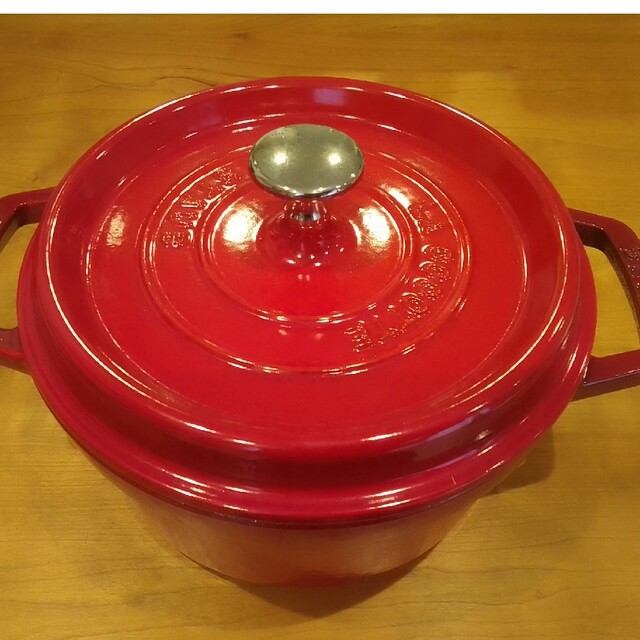 ストウブ 鍋 Staub ピコ ココット ラウンド 20cm チェリー・レッド
