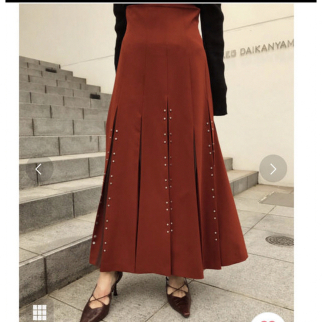 Ameri VINTAGE(アメリヴィンテージ)のAMERI CHASM SCREEN SKIRT レディースのスカート(ロングスカート)の商品写真