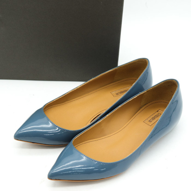 チェンバー プレーンパンプス 美品 エナメル ポインテッドトゥ フラットシューズ 日本製 靴 レディース 35サイズ ブルー CHEMBUR レディースの靴/シューズ(ハイヒール/パンプス)の商品写真