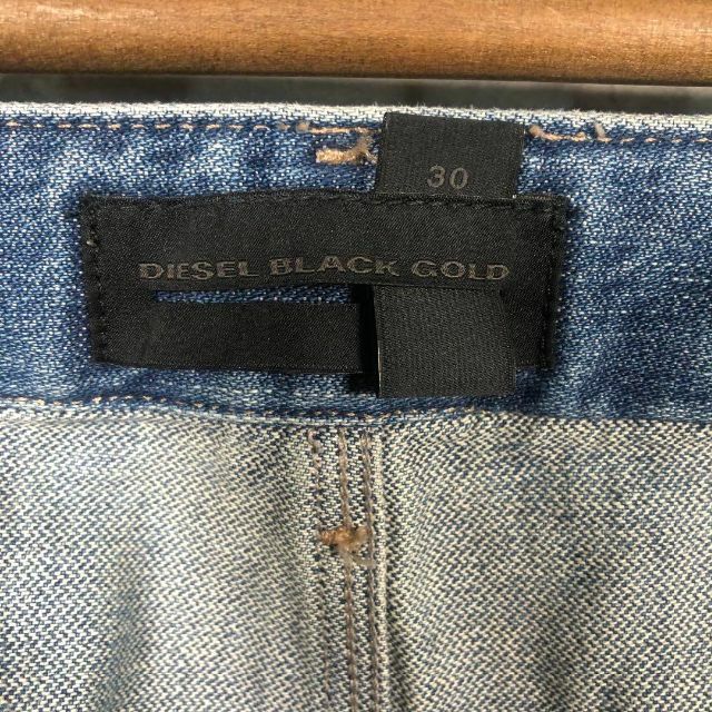 DIESEL BLACK GOLD(ディーゼルブラックゴールド)の『DIESEL BLACK GOLD』デニムパンツ / 立体裁断 3Dジーンズ メンズのパンツ(デニム/ジーンズ)の商品写真