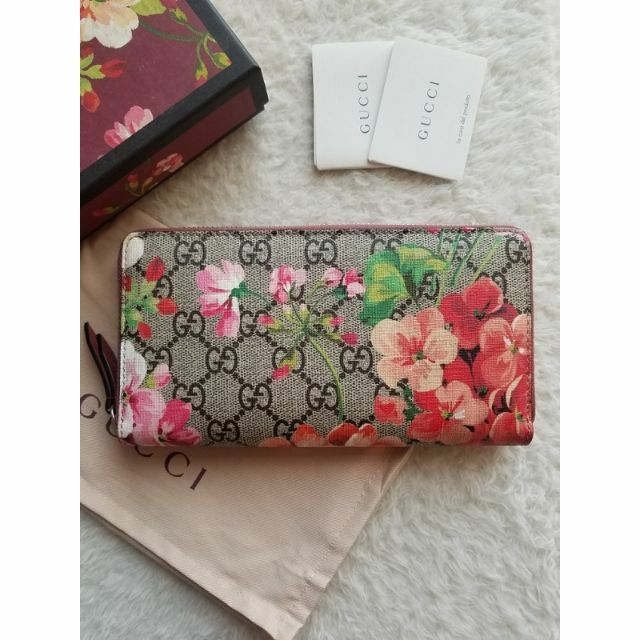 GUCCI グッチ GGブルームス 長財布 - 長財布 GUCCI グッチ GGブルームス 長財布 - 長財布