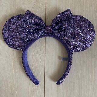 ディズニー(Disney)の【ディズニー】パープル スパンコール カチューシャ(キャラクターグッズ)