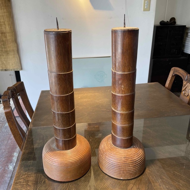 竹製蝋燭立て。骨董品(２台ワンセット)