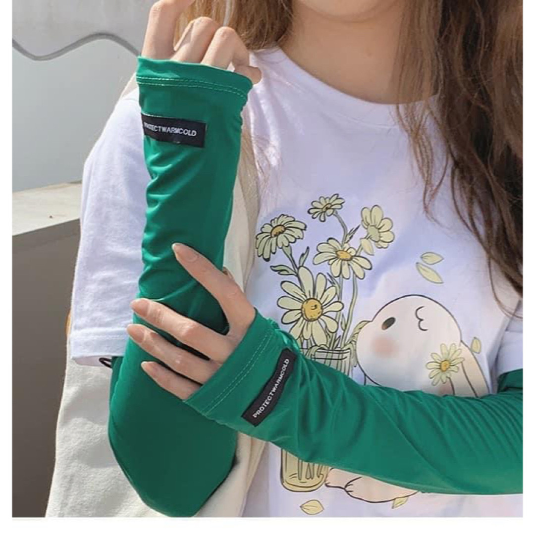 アームカバー グリーン 野外フェス 日焼け対策 紫外線 運転 ママ 手袋 レディースのファッション小物(手袋)の商品写真