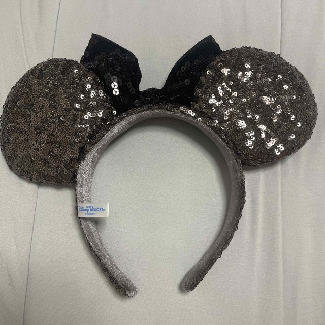 Disney(ディズニー)のディズニー Disney カチューシャ スパンコール レディースのヘアアクセサリー(カチューシャ)の商品写真