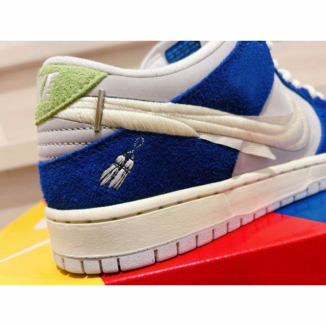 NIKE - FLY Streetwear Nike SB Dunk Low ダンク 28cmの通販 by Larina