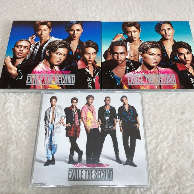 EXILE THE SECOND(エグザイルザセカンド)のYEAH!! YEAH!! YEAH!!  3形態セット エンタメ/ホビーのCD(その他)の商品写真