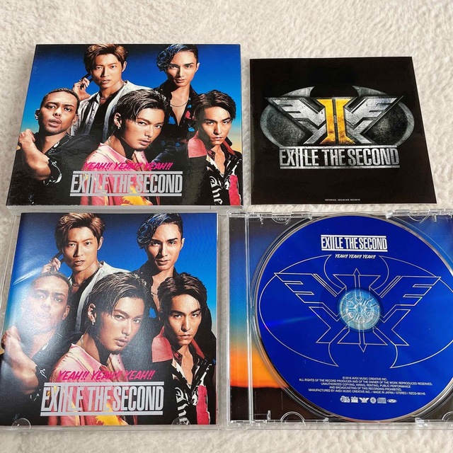 EXILE THE SECOND(エグザイルザセカンド)のYEAH!! YEAH!! YEAH!!  3形態セット エンタメ/ホビーのCD(その他)の商品写真