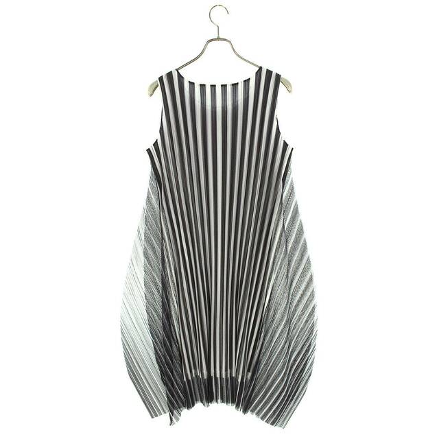 PLEATS PLEASE ISSEY MIYAKE - プリーツプリーズ PP41-JH674 PLEATS PLEASE ISSEY MIYAKE - プリーツプリーズ PP41-JH674