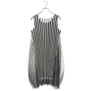 プリーツプリーズイッセイミヤケ(PLEATS PLEASE ISSEY MIYAKE)のプリーツプリーズ  PP41-JH674 プリーツワンピース レディース 3(ロングワンピース/マキシワンピース)