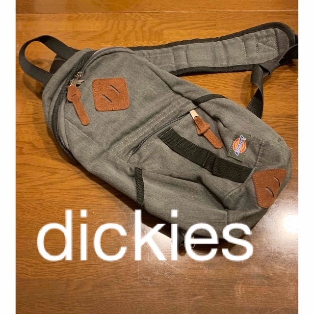 Dickies(ディッキーズ)のdickies ボディバッグ メンズのバッグ(ボディーバッグ)の商品写真