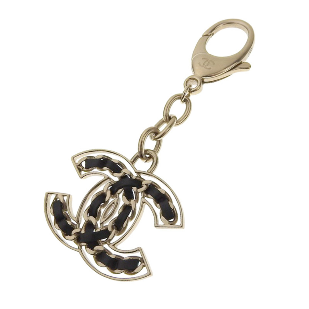 シャネル CHANEL バッグチャーム キーホルダー ブラック ゴールド ココマーク GP 革 レザー B19P  新入荷 CH0833